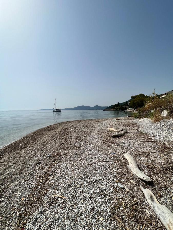 Lithino Apartments - 5Min From The Beach Agios Ioannis Peristeron  Luaran gambar