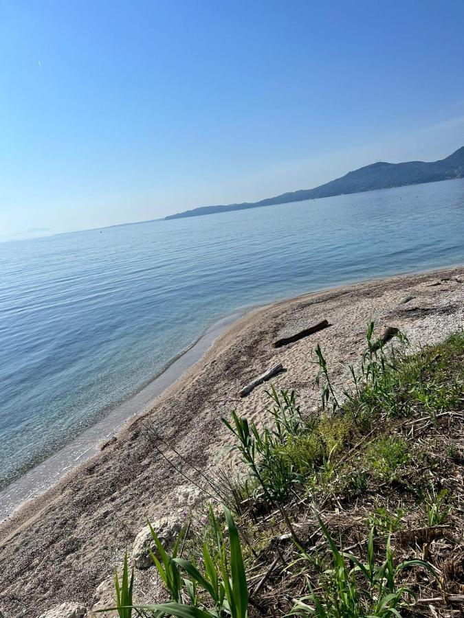Lithino Apartments - 5Min From The Beach Agios Ioannis Peristeron  Luaran gambar